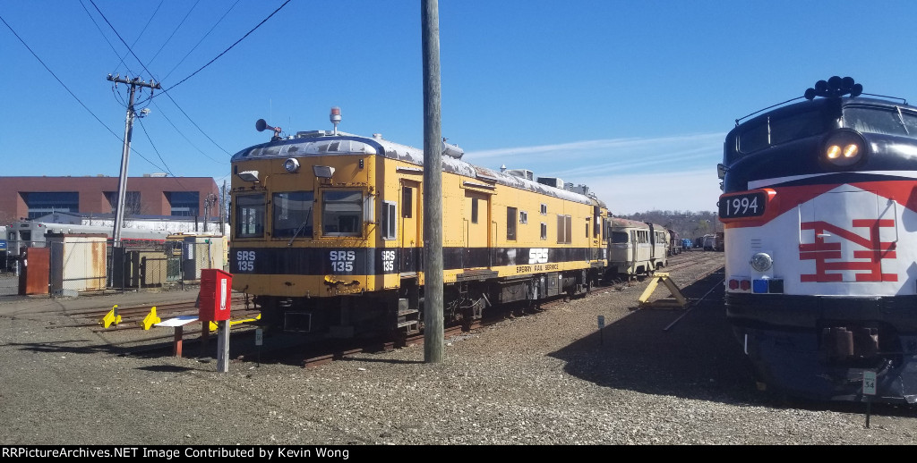 Sperry Rail Service (SRS) railcar 135